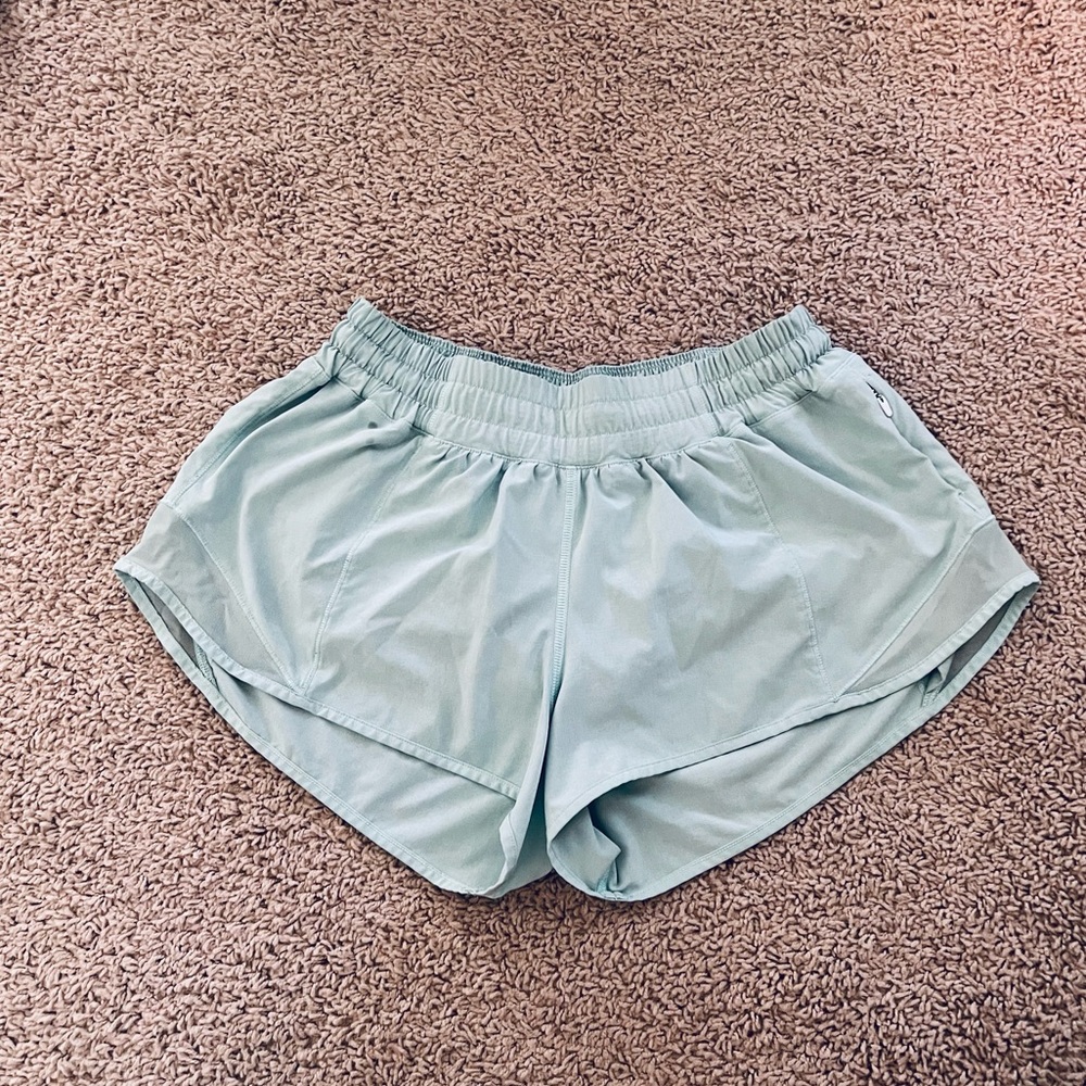 Lululemon Hotty Hot Shorts Mint Green Gym Short 6 Small stain next to waistband